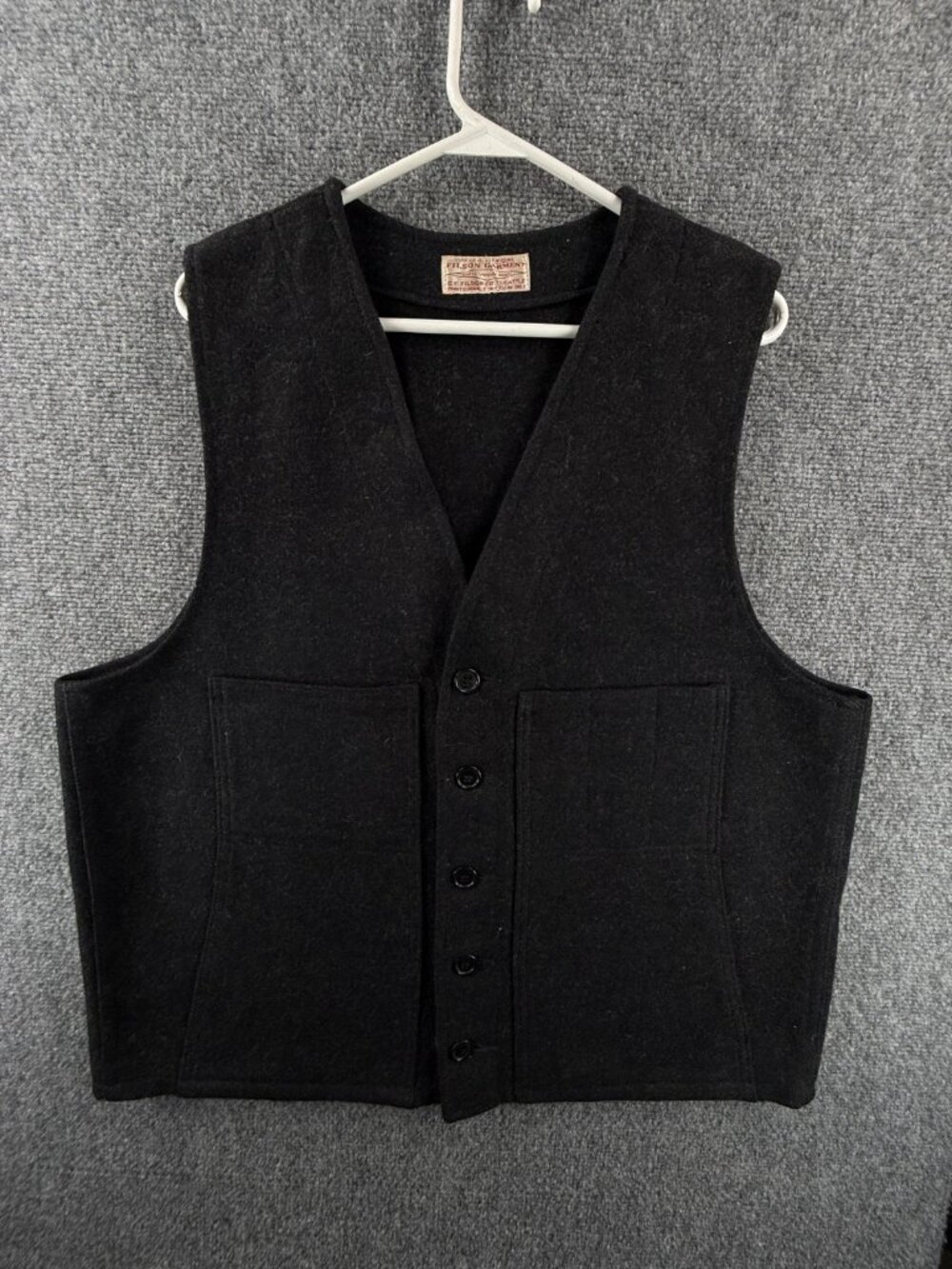VTG Filson Men Mackinaw Vest Dark Gray Black Pockets Hunting Thick Bodywarmer